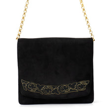 将图像加载到图库查看器中,Ferragamo Flap ChainShoulder Black/Gold suede