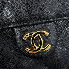 Load image into Gallery viewer, CHANEL CHANEL25 BlackAS5293-B20304-94305 Caviar Leather Size Small
