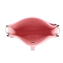 Load image into Gallery viewer, HERMES Evelyne3 Rose Sakura Taurillon Clemence Size 23