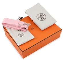 Load image into Gallery viewer, HERMES Evelyne3 Rose Sakura Taurillon Clemence Size 23