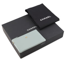 Load image into Gallery viewer, CHANEL CHANEL22 ChainShoulder Bag GreenAS3260-B19059-U1121 Shiny Calf Leather Size Small