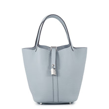 Load image into Gallery viewer, HERMES Picotin Lock Green Pantan Taurillon Clemence Size PM