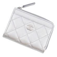 将图像加载到图库查看器中,CHANEL Matelasse fragment case SilverAP4893-B23404-U8301 Caviar Leather
