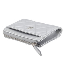 将图像加载到图库查看器中,CHANEL Matelasse fragment case SilverAP4893-B23404-U8301 Caviar Leather