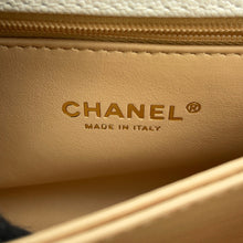 将图像加载到图库查看器中,CHANEL Coco Handle 2WAY Handbag WhiteA92990 Caviar Leather Size XS