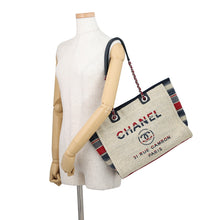 Load image into Gallery viewer, CHANEL Deauville Beige/MulticolorA67001 Canvas Size MM