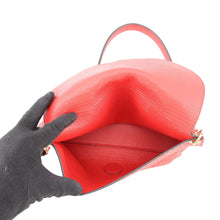 Load image into Gallery viewer, LOEWE Avenue Shoulder Bag Red Leather