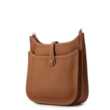 Load image into Gallery viewer, HERMES Evelyne3 Gold Taurillon Clemence Size 23