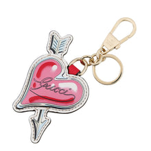 将图像加载到图库查看器中,GUCCI Playful Heart Key Ring Pink/White/Beige842695 JAAJO 8084 GG Supreme Leather
