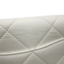 Load image into Gallery viewer, CHANEL Matelasse ChainShoulder Bag WhiteAS4451-B14393-10601 Lambskin