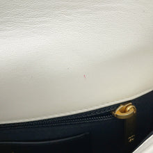 Load image into Gallery viewer, CHANEL Matelasse ChainShoulder Bag WhiteAS4451-B14393-10601 Lambskin