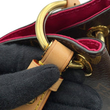 Load image into Gallery viewer, LOUIS VUITTON Graceful PivoineM43700 Monogram Size PM