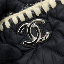 Load image into Gallery viewer, CHANEL Boa Drawstring Bag Tote Bag Ivory/Black Mouton Nylon