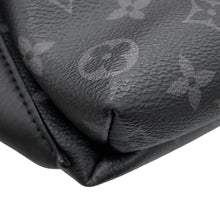 Load image into Gallery viewer, LOUIS VUITTON Discovery・Backpack NoirM22558 Monogram Eclipse Size PM