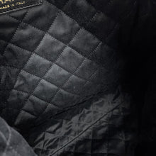 Load image into Gallery viewer, CHANEL CHANEL 22 Backpack BlackAS3313 Leather