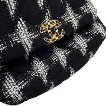 Load image into Gallery viewer, CHANEL 19 Dizneuf Chain Shoulder Bag Black/WhiteAS1160 Tweed