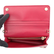 将图像加载到图库查看器中,MIUMIU Matelassé Crystal Chain Wallet Red5DH029 Leather