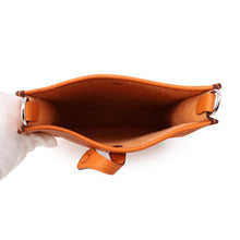 Load image into Gallery viewer, HERMES Evelyne Long Orange Taurillon Clemence Size TPM