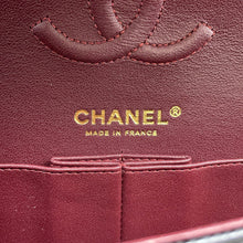 Load image into Gallery viewer, CHANEL Matelasse W Flap ChainShoulder Bag BlackA01113 Caviar Leather Size 23