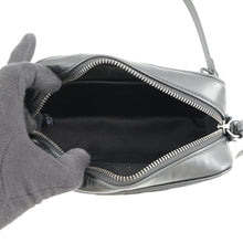 将图像加载到图库查看器中,GUCCI GG Marmont Black634936 Leather Size Mini