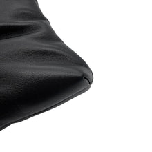 Load image into Gallery viewer, CHANEL CC Logo Pearl ChainClutch Bag BlackAP4613 Shiny Lambskin
