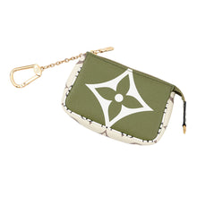 Load image into Gallery viewer, LOUIS VUITTON Mini Pochette Accessoires Beige/KhakiM67579 Monogram Monogram Giant