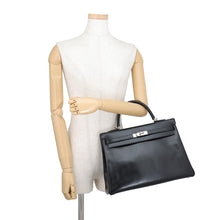 Load image into Gallery viewer, HERMES Kelly Retourne Black Box Calf Leather Size 35