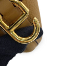 Load image into Gallery viewer, HERMES In the loop Biscuit Taurillon Clemence Swift Leather Size 18