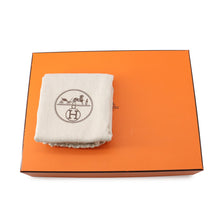 Load image into Gallery viewer, HERMES In the loop Biscuit Taurillon Clemence Swift Leather Size 18