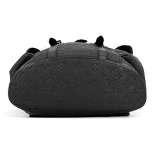 Load image into Gallery viewer, LOUIS VUITTON Christopher NoirM55699 Monogram Taurillon Size MM