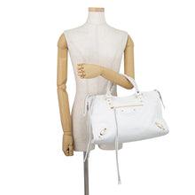 Load image into Gallery viewer, BALENCIAGA The City White115748 Leather