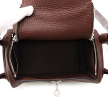 Load image into Gallery viewer, HERMES Lindy Terre Taurillon Clemence Size Mini