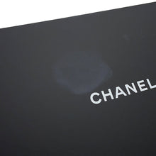 Load image into Gallery viewer, CHANEL Mini Matelasse Pearl Chain White Lambskin