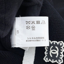 Load image into Gallery viewer, CHANEL CC Logo Ribbed Short-Sleeve Knit Size 38 Black/WhiteP79495-K11480-U0883 Cotton56% Polyamide44%
