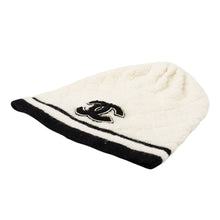 Load image into Gallery viewer, CHANEL CC Logo Knit cap White/Black Cashmere100%