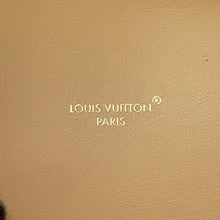 Load image into Gallery viewer, LOUIS VUITTON Eclair Pouch Beige/Brown/MulticolorM01944 Calf Leather