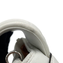 Load image into Gallery viewer, GUCCI Horsebit Chain Shoulder Bag White764339 AACU1 9014 Leather Size Small
