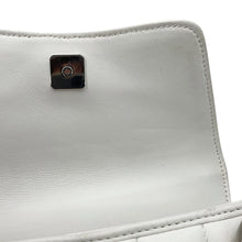 Load image into Gallery viewer, GUCCI Horsebit Chain Shoulder Bag White764339 AACU1 9014 Leather Size Small