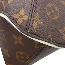 将图像加载到图库查看器中,LOUIS VUITTON Ellipse Brown/White/YellowM20752 Monogram Size BB