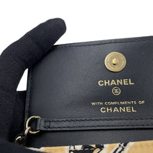 Load image into Gallery viewer, CHANEL Year-End Gift: Chain Shoulder Bag Beige/Multicolor Canvas