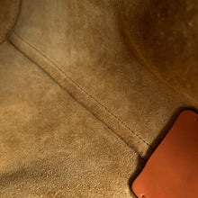 将图像加载到图库查看器中,LOEWE Balloon Shoulder Small Beige/BrownA710C31X02 Canvas Leather