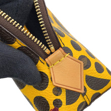 将图像加载到图库查看器中,LOUIS VUITTON LVxYK Pochette Cosmetic Yayoi Kusama JauneM47346 Monogram Pumpkin Dot
