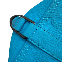 将图像加载到图库查看器中,LOUIS VUITTON Triangle Messenger - Limited Edition, Osaka Midosuji Store, 2020 Turquoise/NoirM55925 Monogram・Taurillon