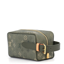 Load image into Gallery viewer, LOUIS VUITTON Dop kit Khaki GreenM26963 Monogram・Surplus