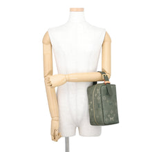 Load image into Gallery viewer, LOUIS VUITTON Dop kit Khaki GreenM26963 Monogram・Surplus