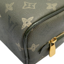 将图像加载到图库查看器中,LOUIS VUITTON Dop kit Khaki GreenM26963 Monogram・Surplus