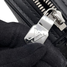 Load image into Gallery viewer, LOUIS VUITTON Danube LV Circle NoirM55120 Epi Leather Size PM
