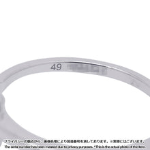 Load image into Gallery viewer, FRED Force 10 Diamond Ring Size Small/Approximately size 84B0442 18K White Gold