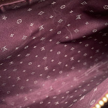 Load image into Gallery viewer, LOUIS VUITTON Fabreau PurpleM91814 Suhali
