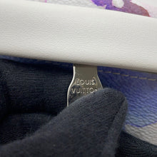 Load image into Gallery viewer, LOUIS VUITTON Discovery Bumbag Blanc/MulticolorM45759 Monogram Watercolor Size PM